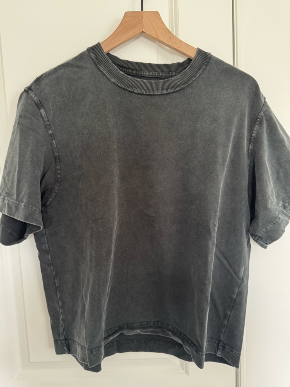 Abercrombie & Fitch Washed Charcoal Cropped Tee
